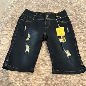 NWT Hybrid & Company Distressed Bermuda Shorts Size 5